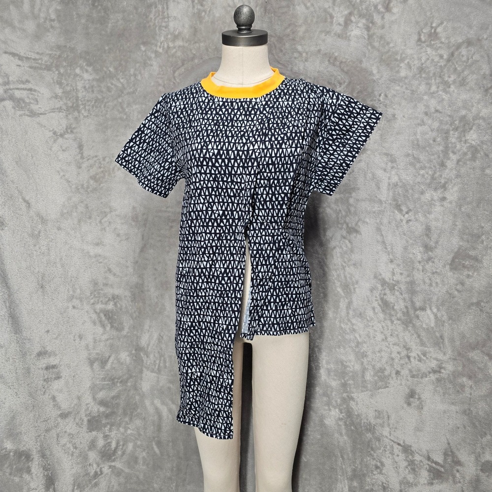 A BY JANE Asymmetric Top Women Medium Black White Geometric Avant-Garde Cotton